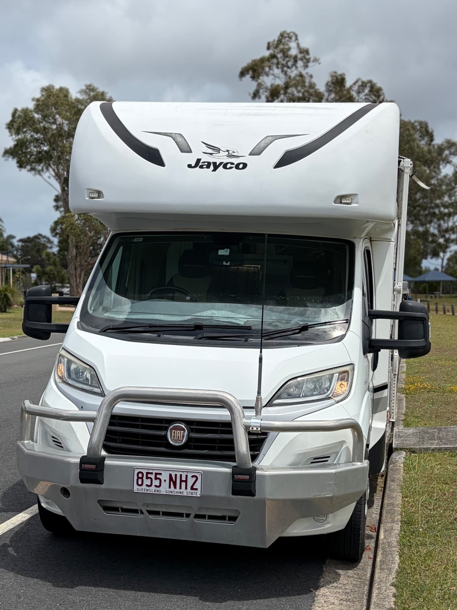 2015 Jayco CONQUEST 25-1 — photo 2