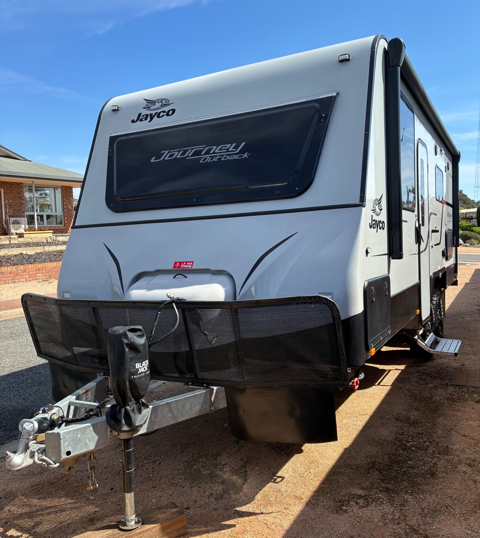2020 Jayco Journey Outback 20.6 — photo 2