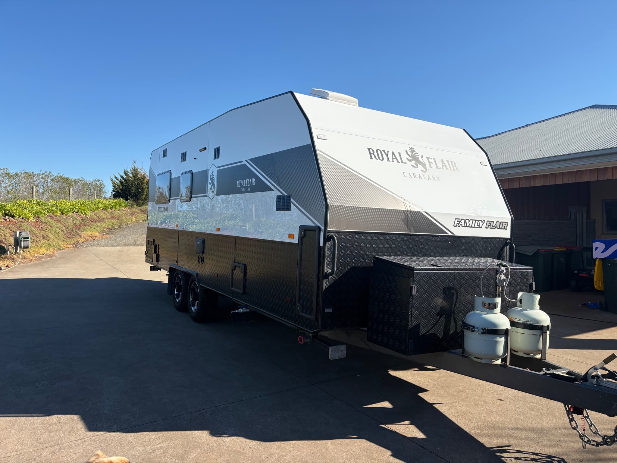 2024 Royal Flair Caravans Family Flair – FF22'6-1 — photo 3