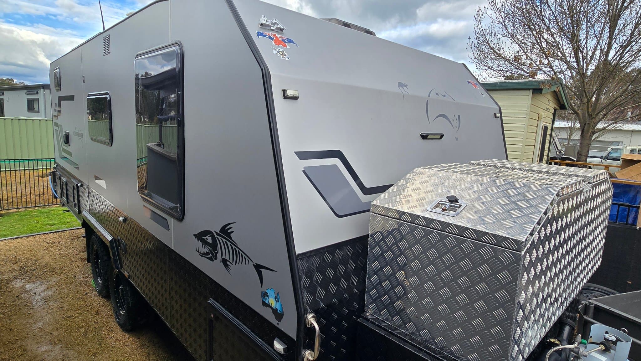 2023 Aussie Rider Caravans Emerald 21ft — photo 3
