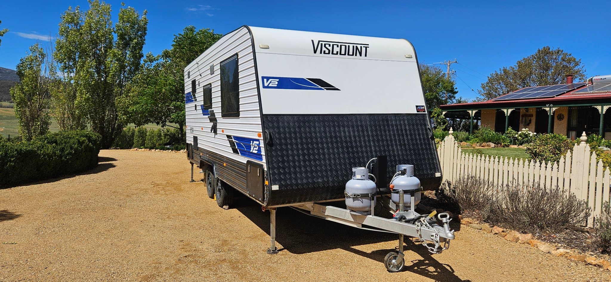 2023 Viscount Caravans V2 — photo 2