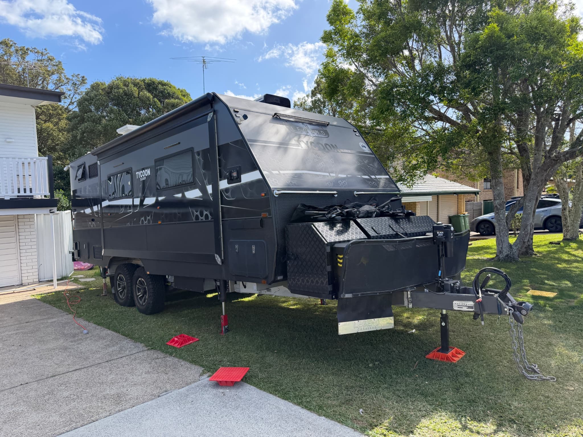 2020 Legend Caravans Tycoon Slider — photo 3