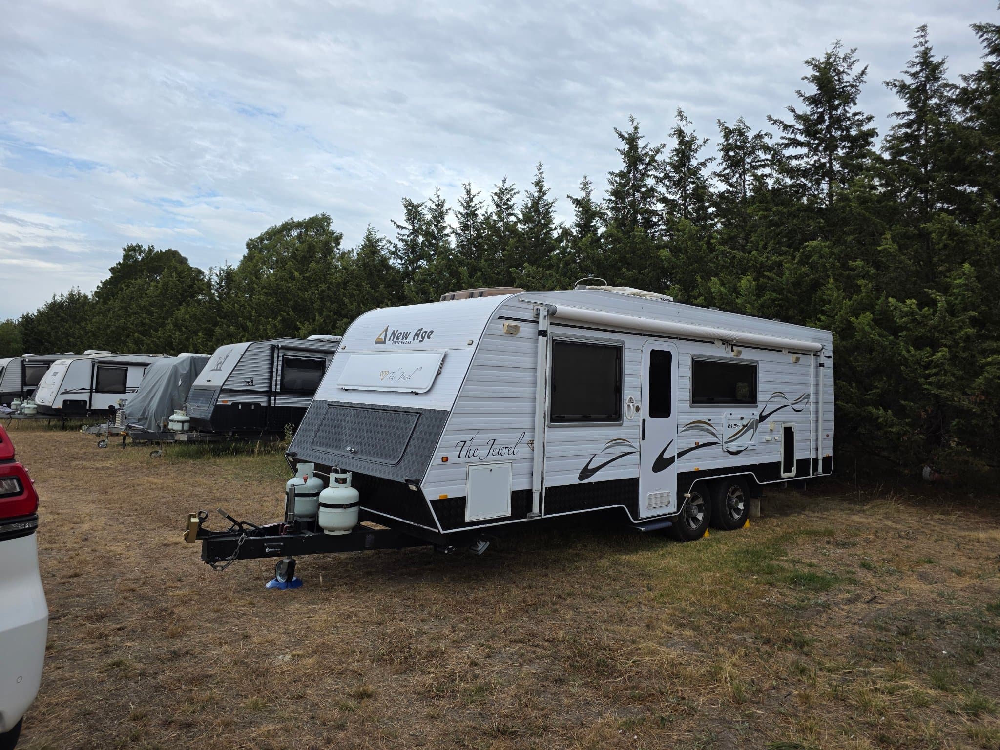 2010 New Age Caravans The Jewel 20 Series — photo 3