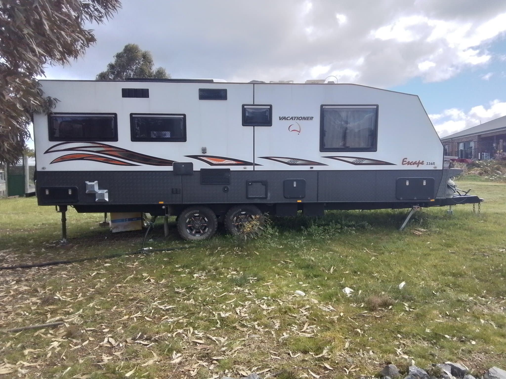 2018 Vacationer Caravans Escape
