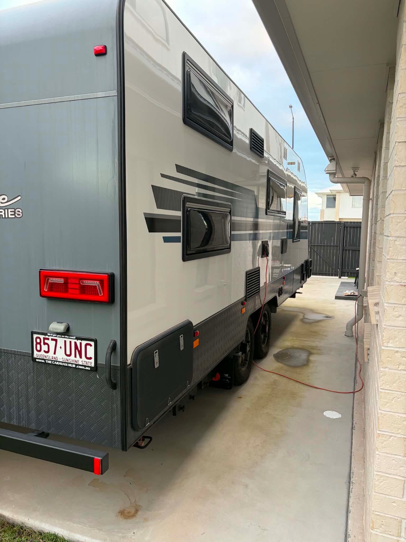 2021 Nova Caravans Family Escape 20-8C — photo 2