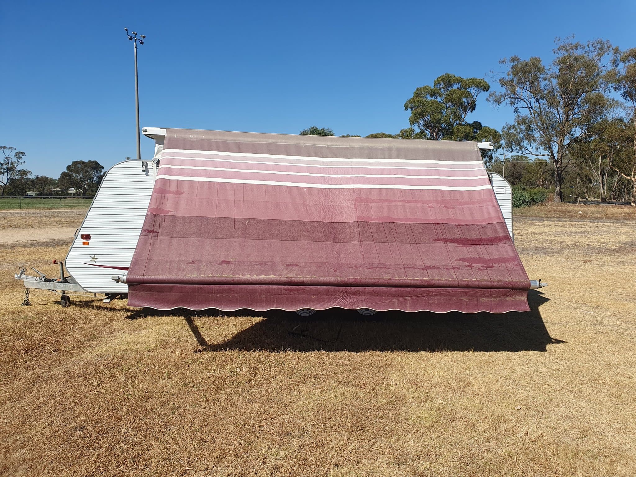 2002 Spaceline Caravans Odyssey 2000 — photo 2