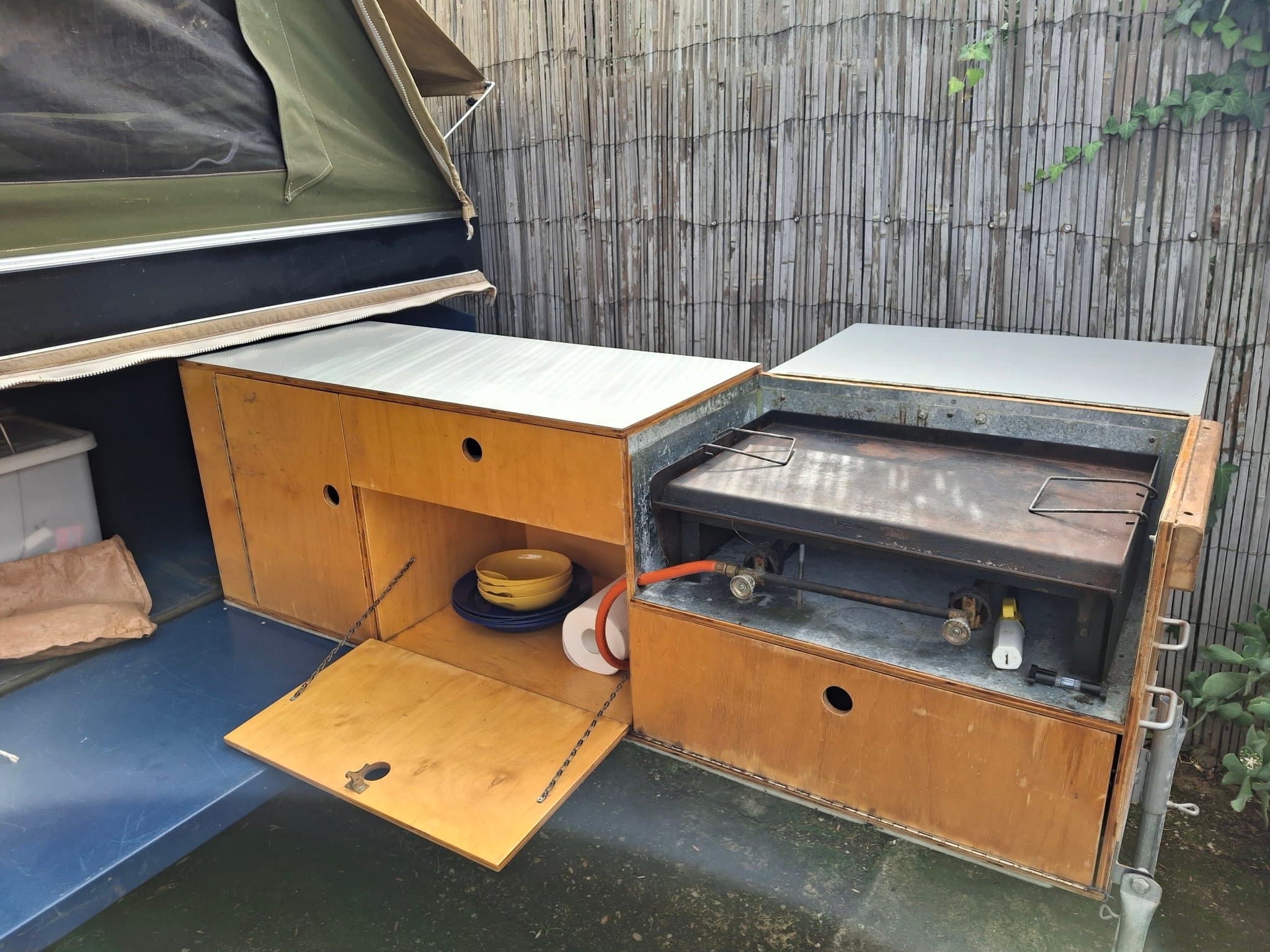 2007 Cameron Campers & Canvas Delux 2007 — photo 2