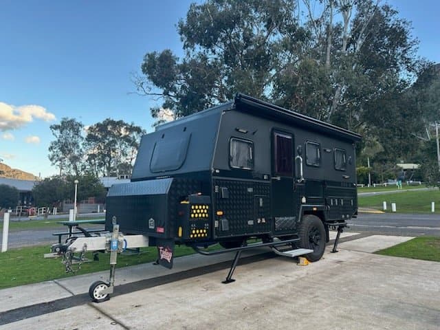 2022 Fantasy Caravan F3S-D