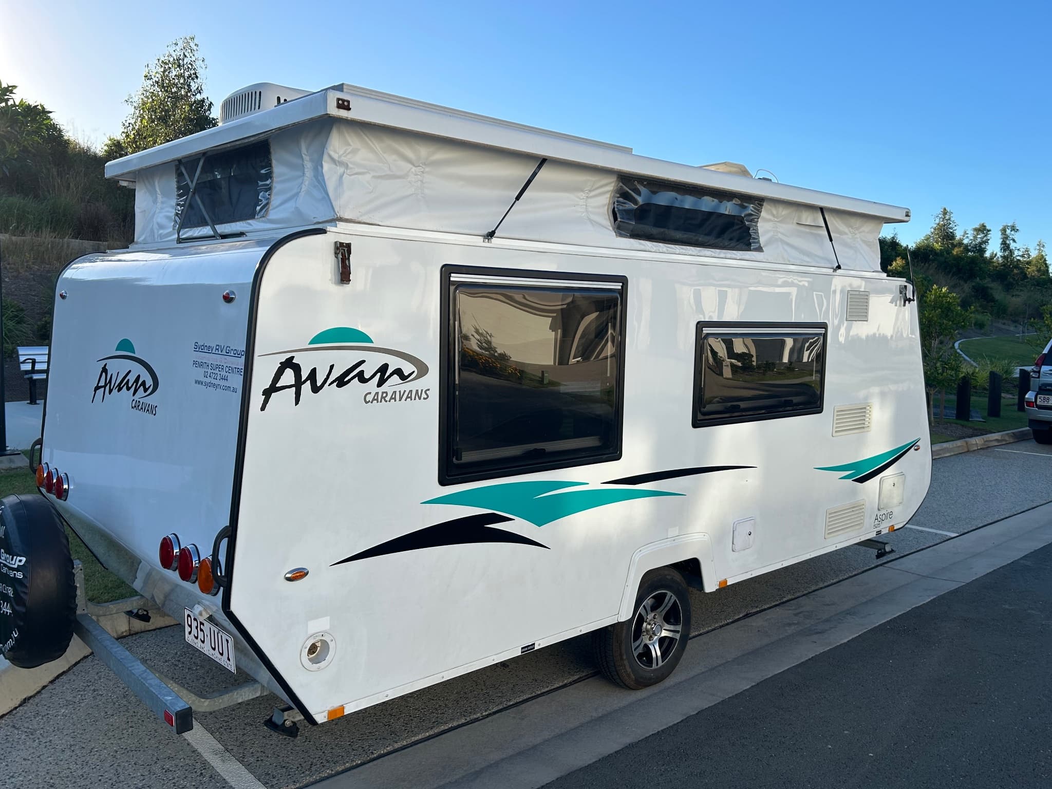 2017 Avan Aspire 525 Double Pop top — photo 2