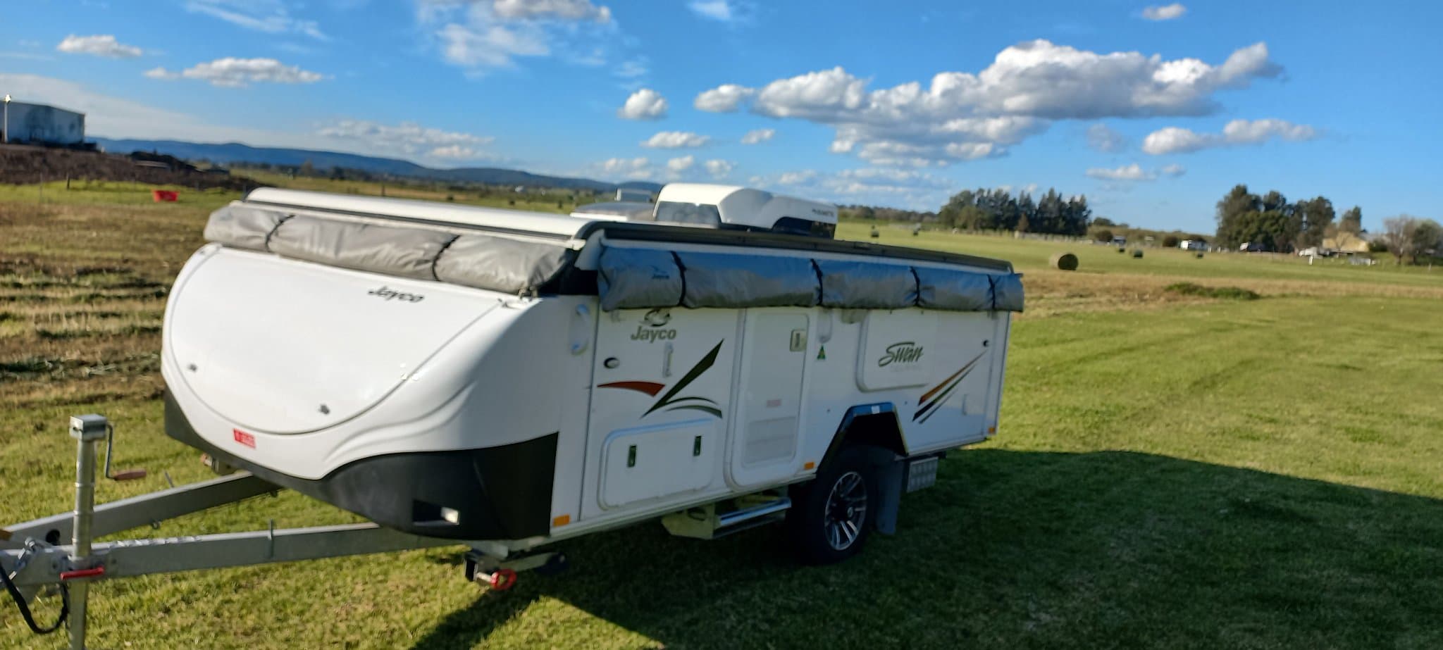 2022 Jayco Swan 2022 Tourer — photo 3