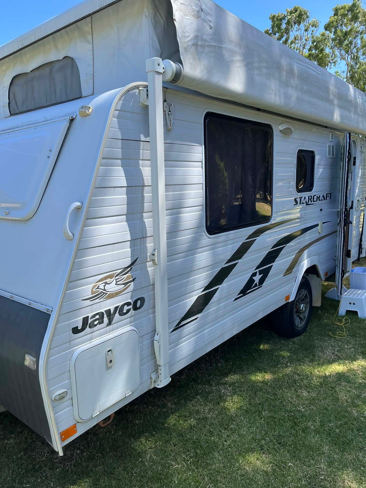2013 Jayco Starcraft — photo 2