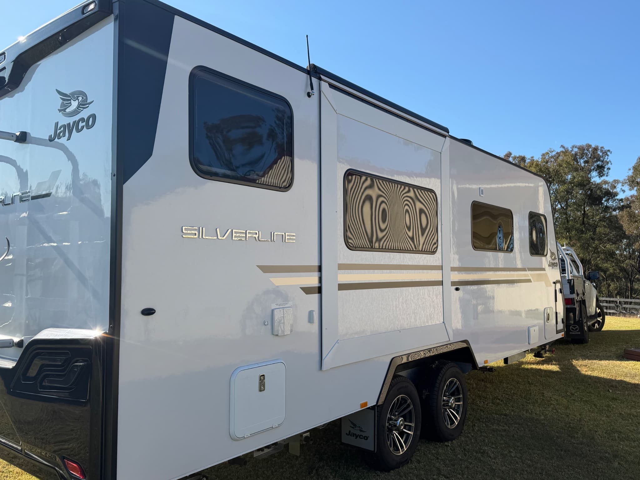2023 Jayco Silverline 21.65-3 Touring — photo 2