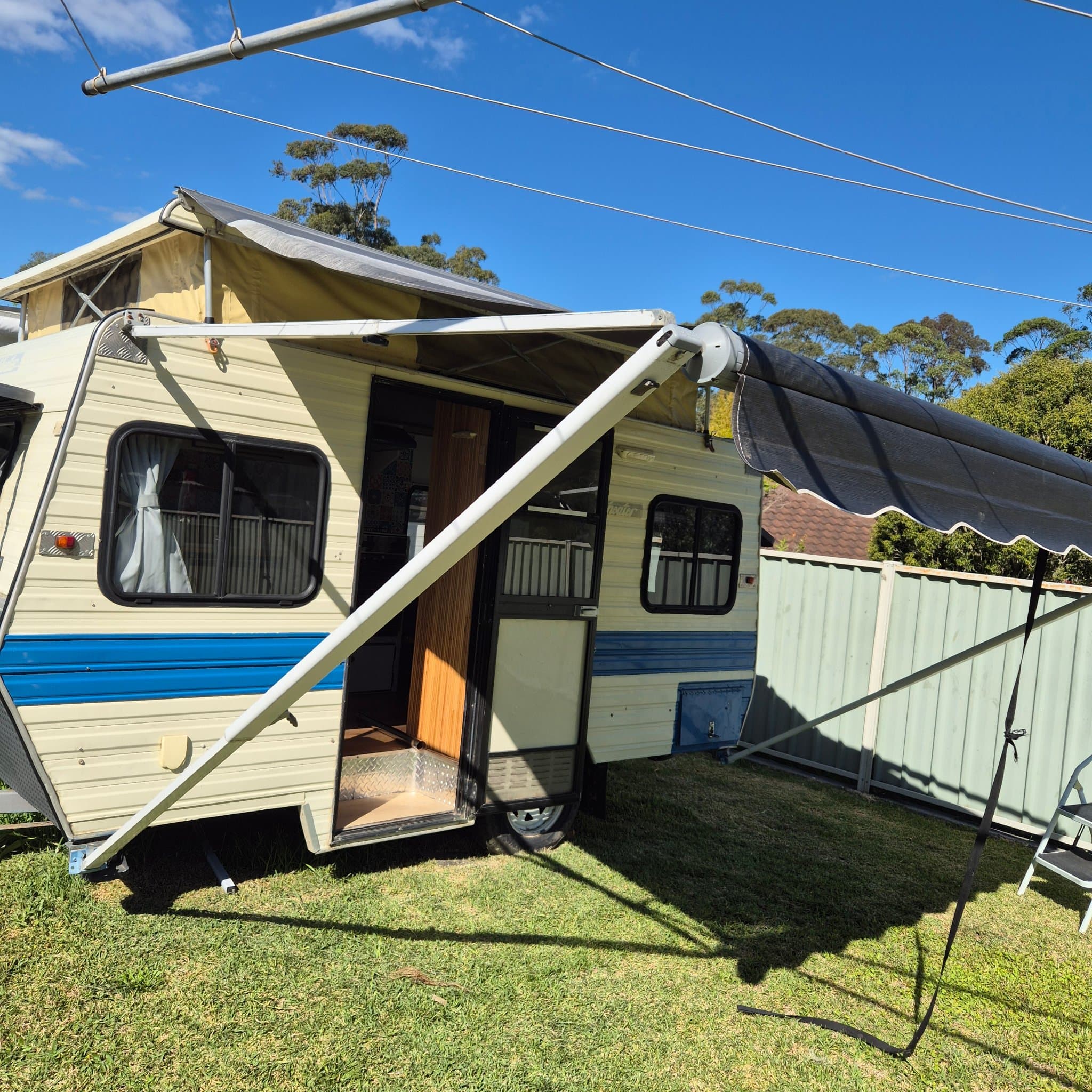 1986 Windsor Caravans Windcheater 2000 — photo 2