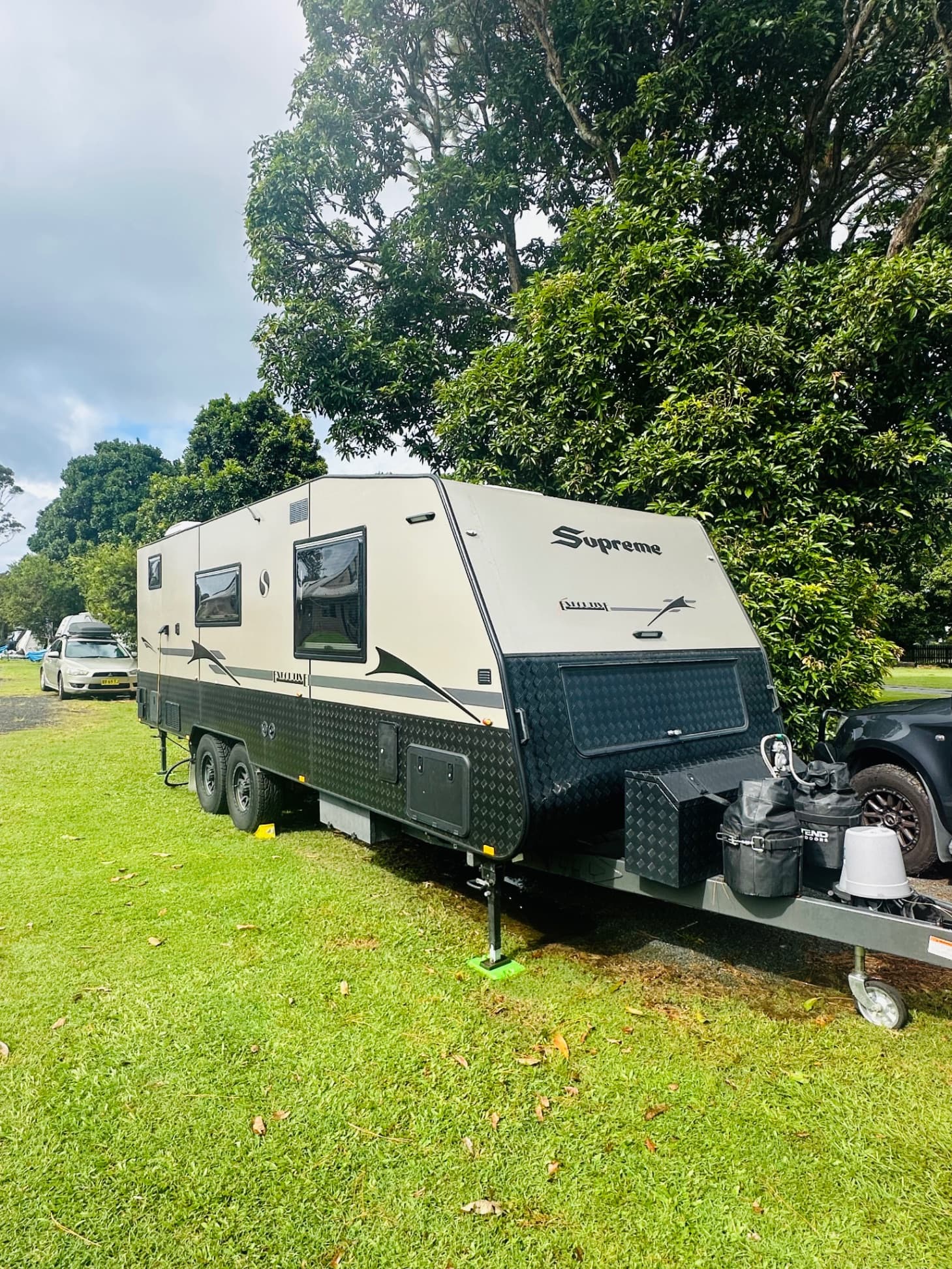 2023 Supreme Caravans Executive 2160