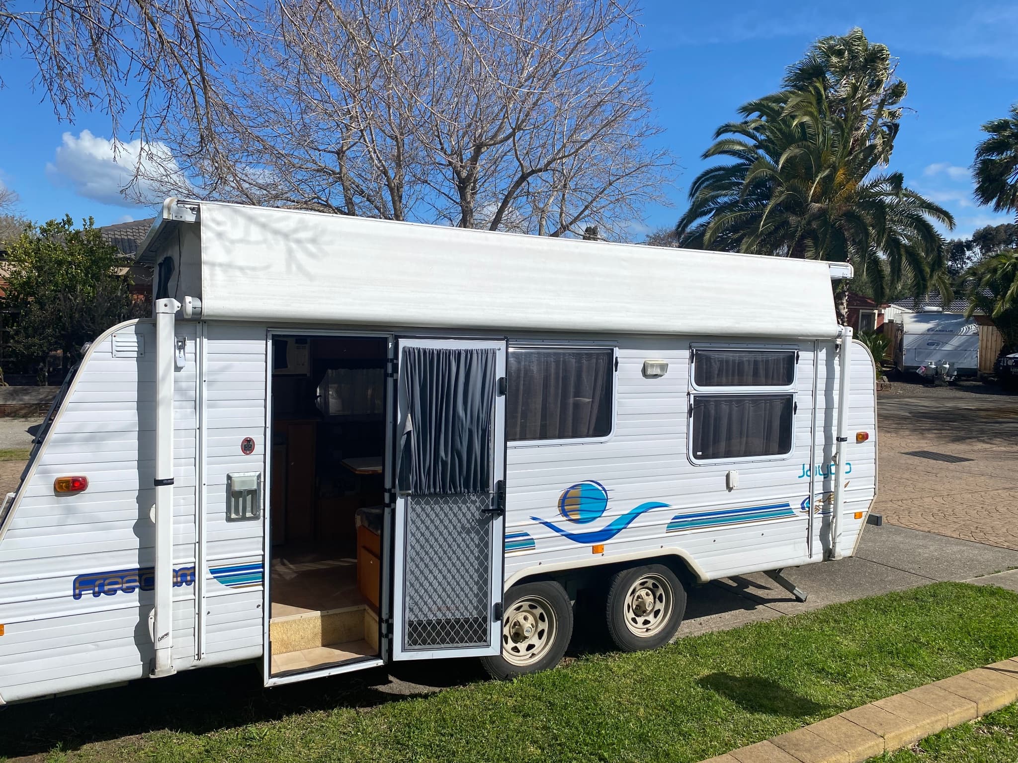 2004 Jayco Freedom — photo 2