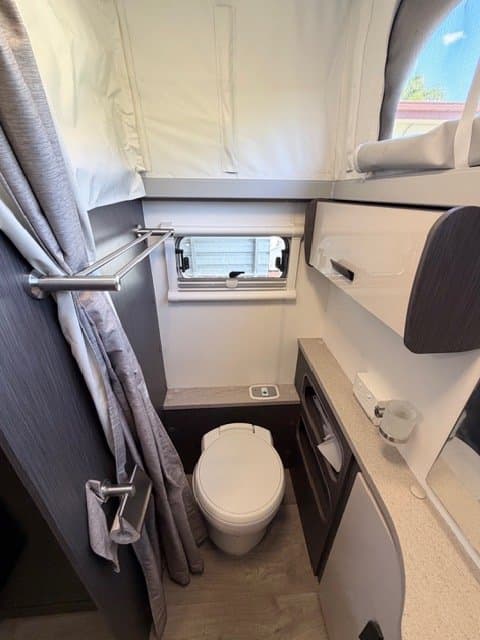 2021 Jayco Discovery Pop Top 16.67-5 Outback — photo 2