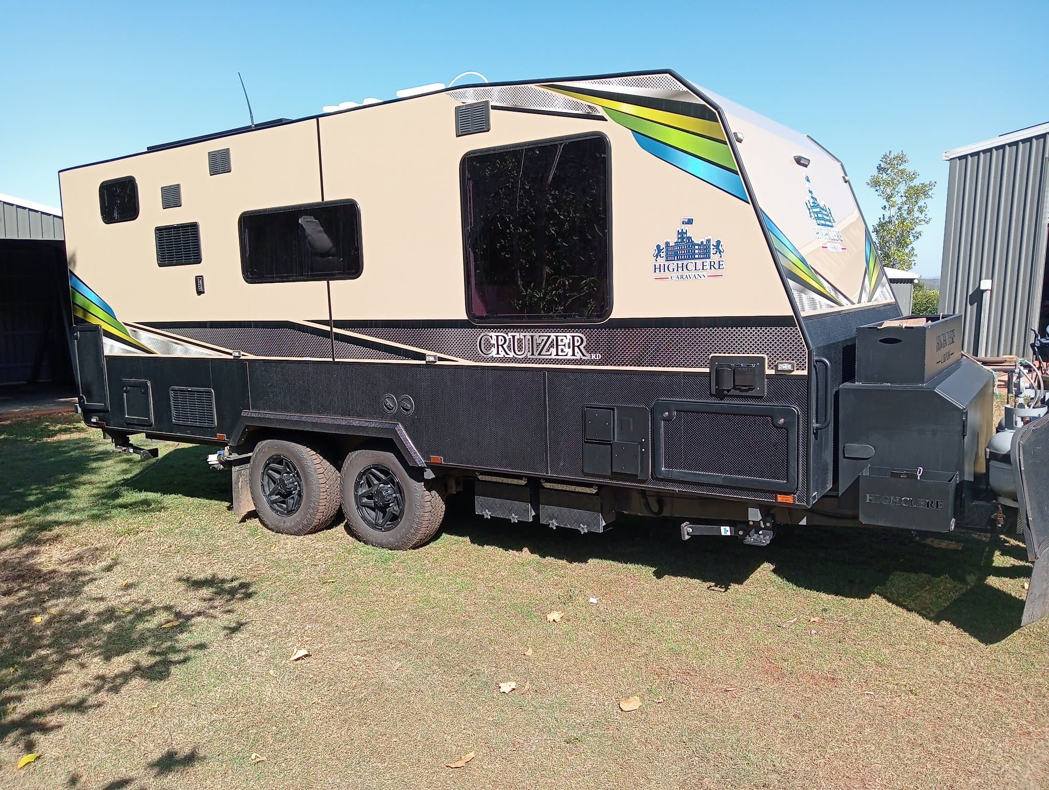 2023 Highclere Classic19'6 rear door