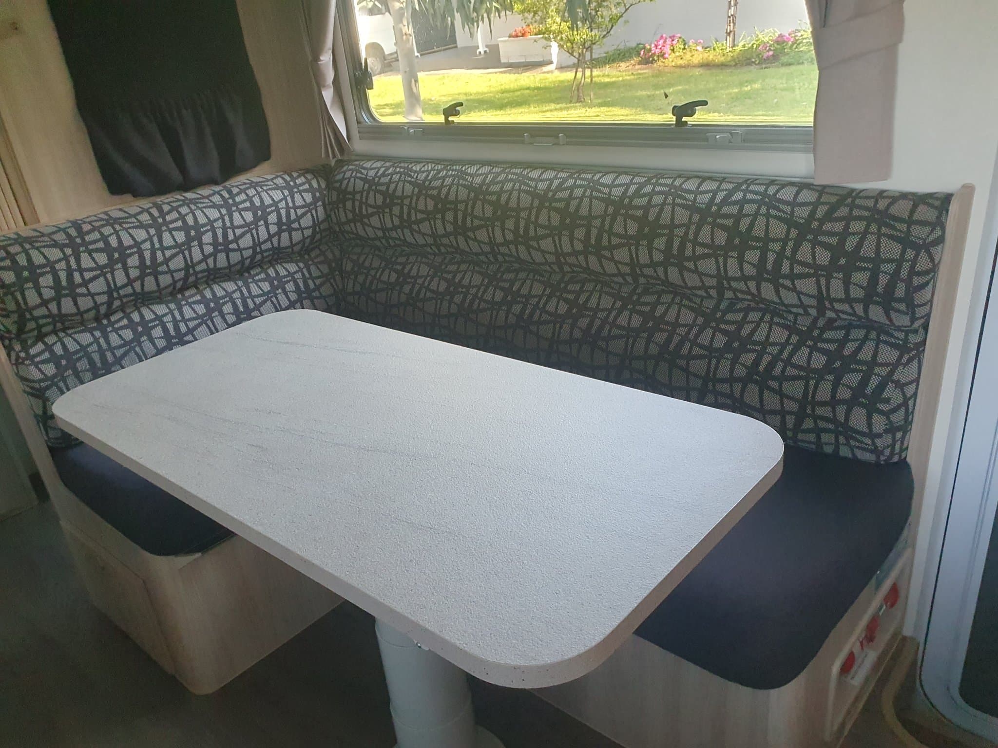 2017 Jayco Starcraft — photo 2