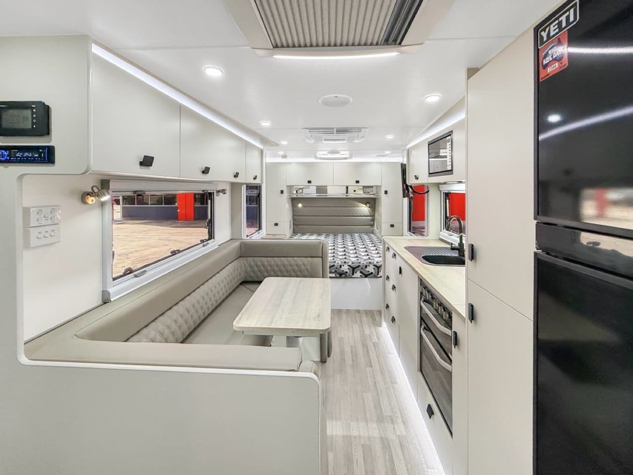 2023 Essential Caravans Essential Caravans C Class Off Road Caravan DESIGN 5.3 - 20'6 + Full Annexe — photo 2