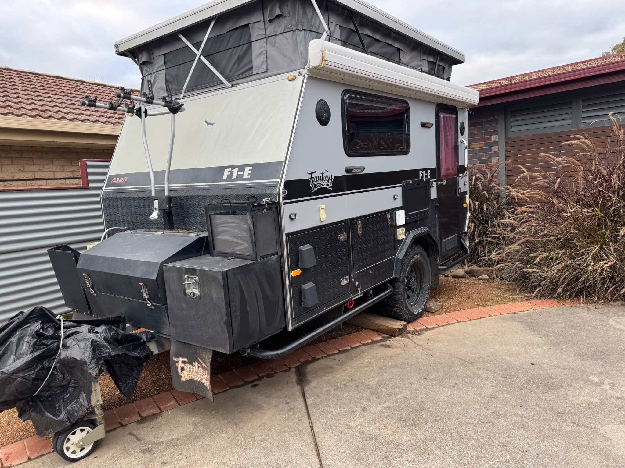 2021 Fantasy Caravan F1-E — photo 2