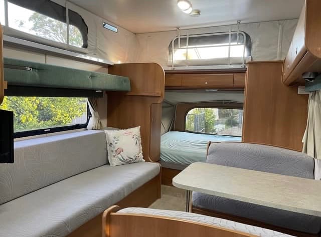 2008 Jayco Expanda — photo 2