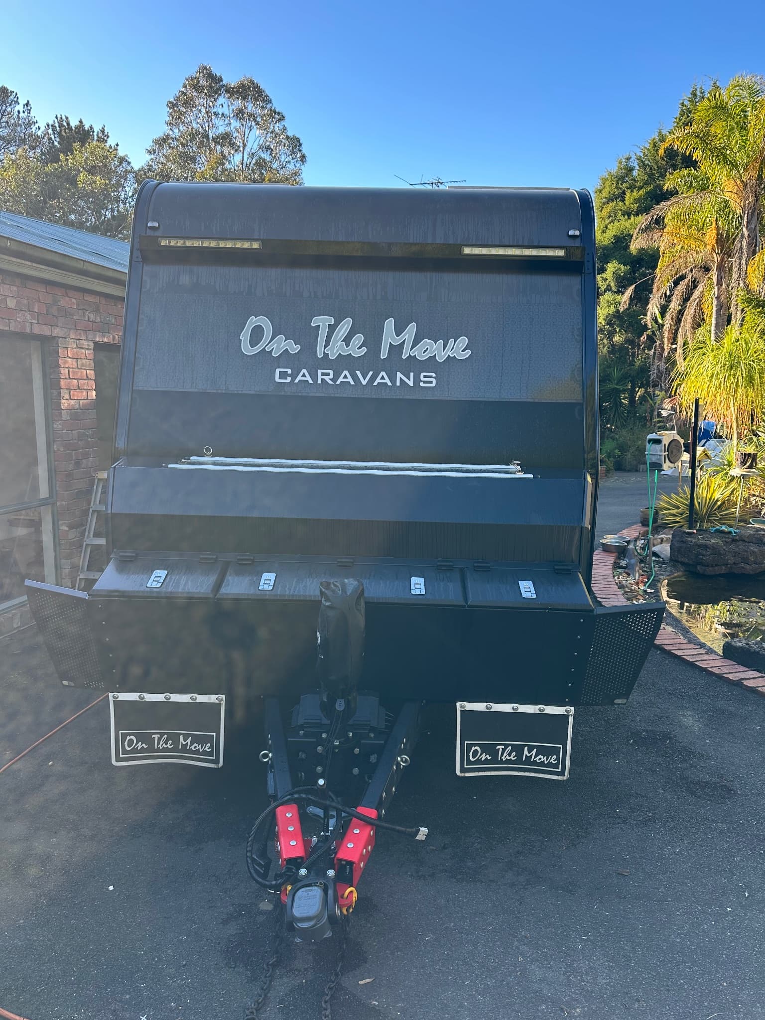 2025 On the Move Caravans Adventure 6.3 Black Edition — photo 2