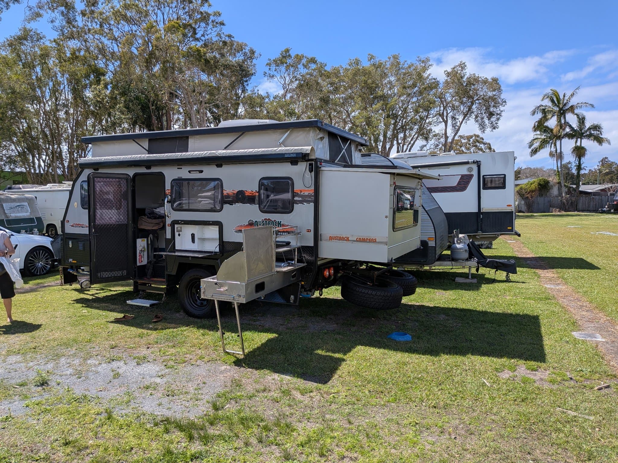 2021 Austrack Campers Tanami X15L Hybrid Offroad Camper — photo 2