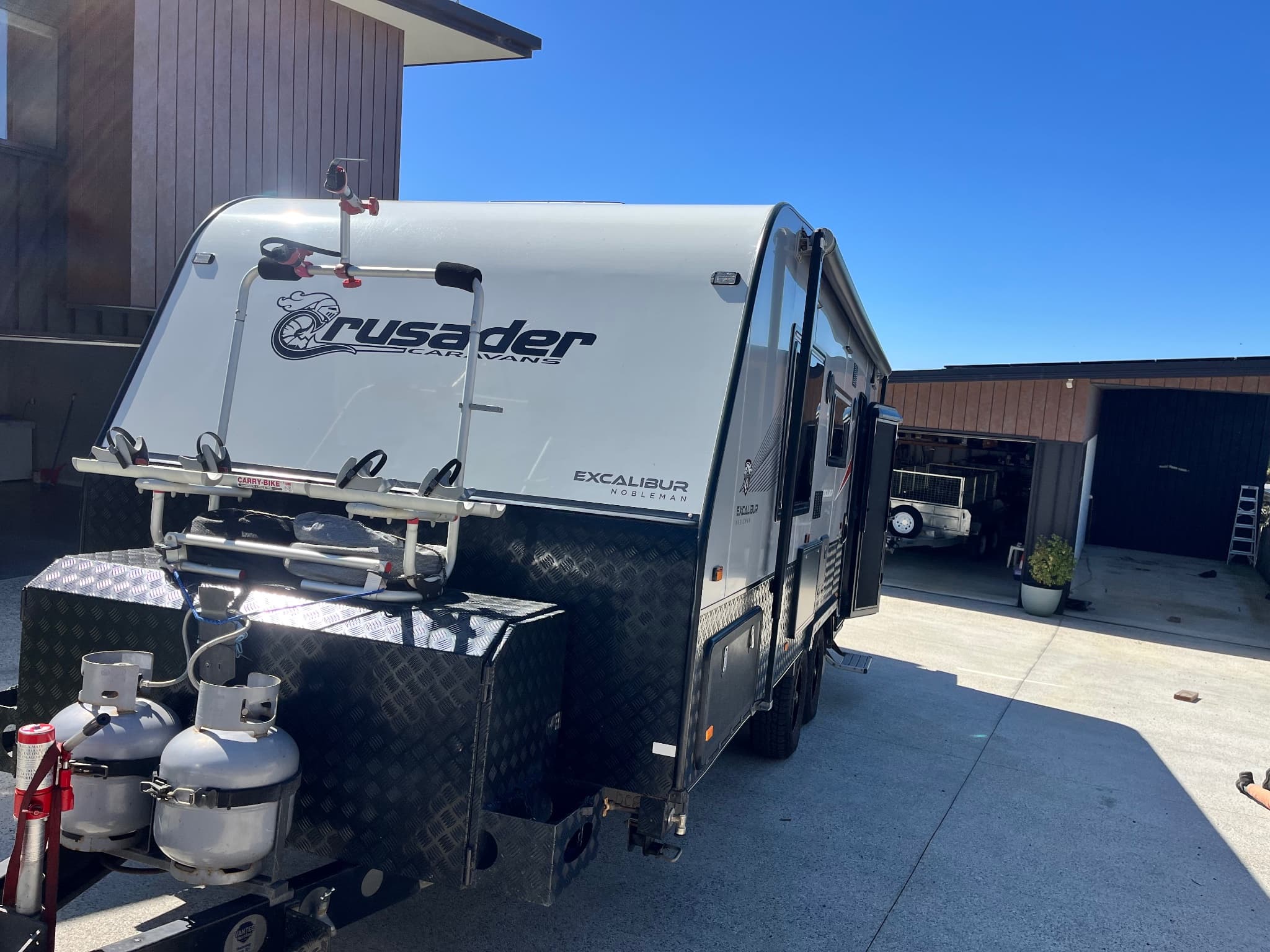 2021 Crusader Caravans Excalibur Nobleman 21'3