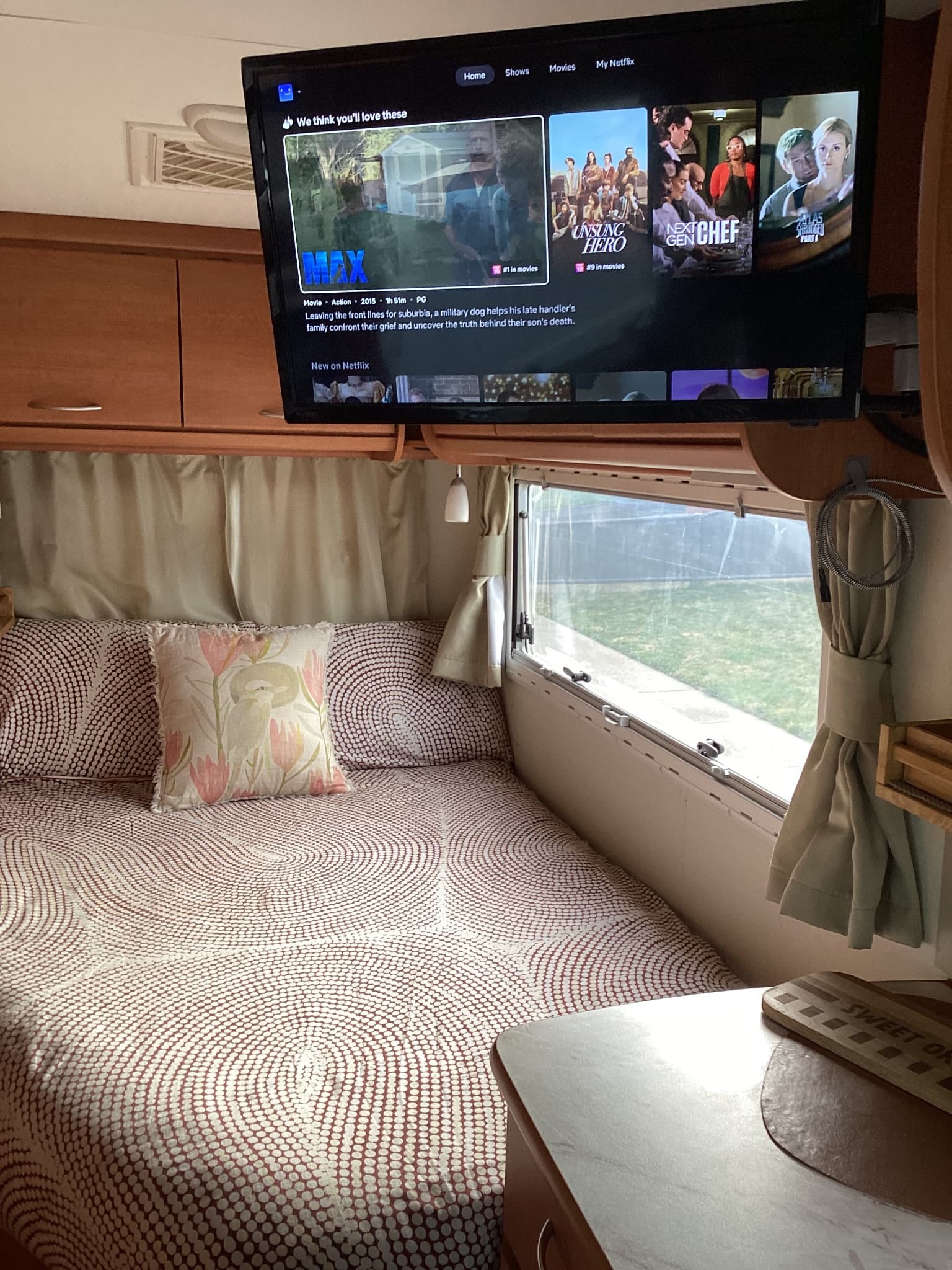 2009 Winnebago Birdsville — photo 2