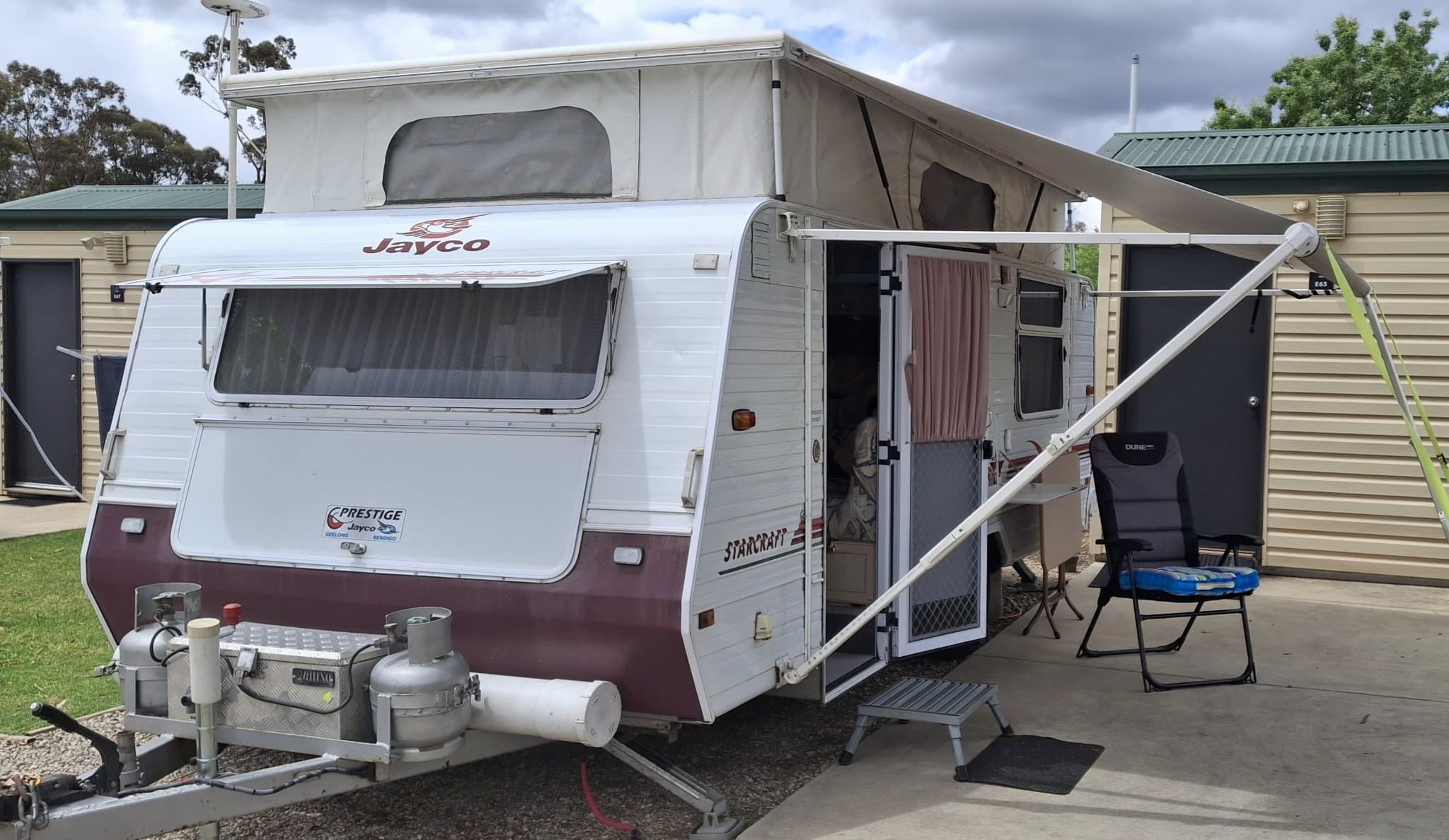 1998 Jayco Starcraft 16.51-3 — photo 2