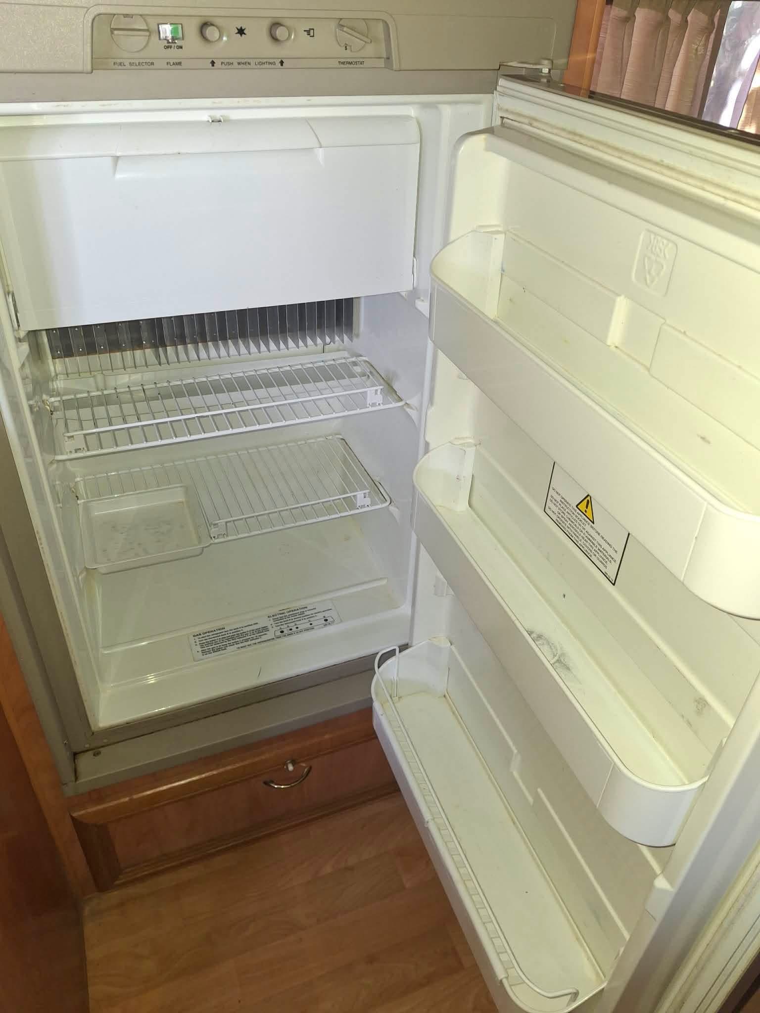 2004 Regent Caravans Cruiser 16ft — photo 2