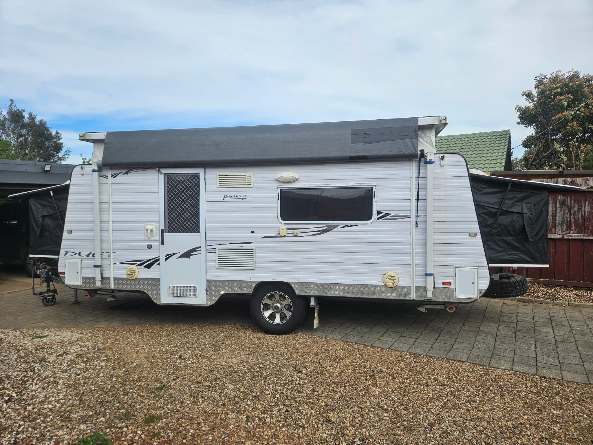 2013 Paramount Caravans Duet