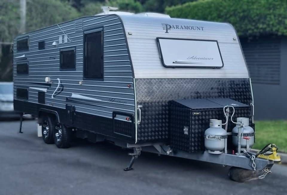 2015 Paramount Caravans Adventurer