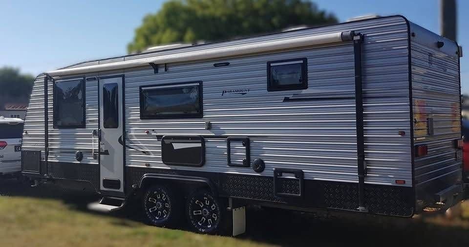2015 Paramount Caravans Adventurer — photo 2