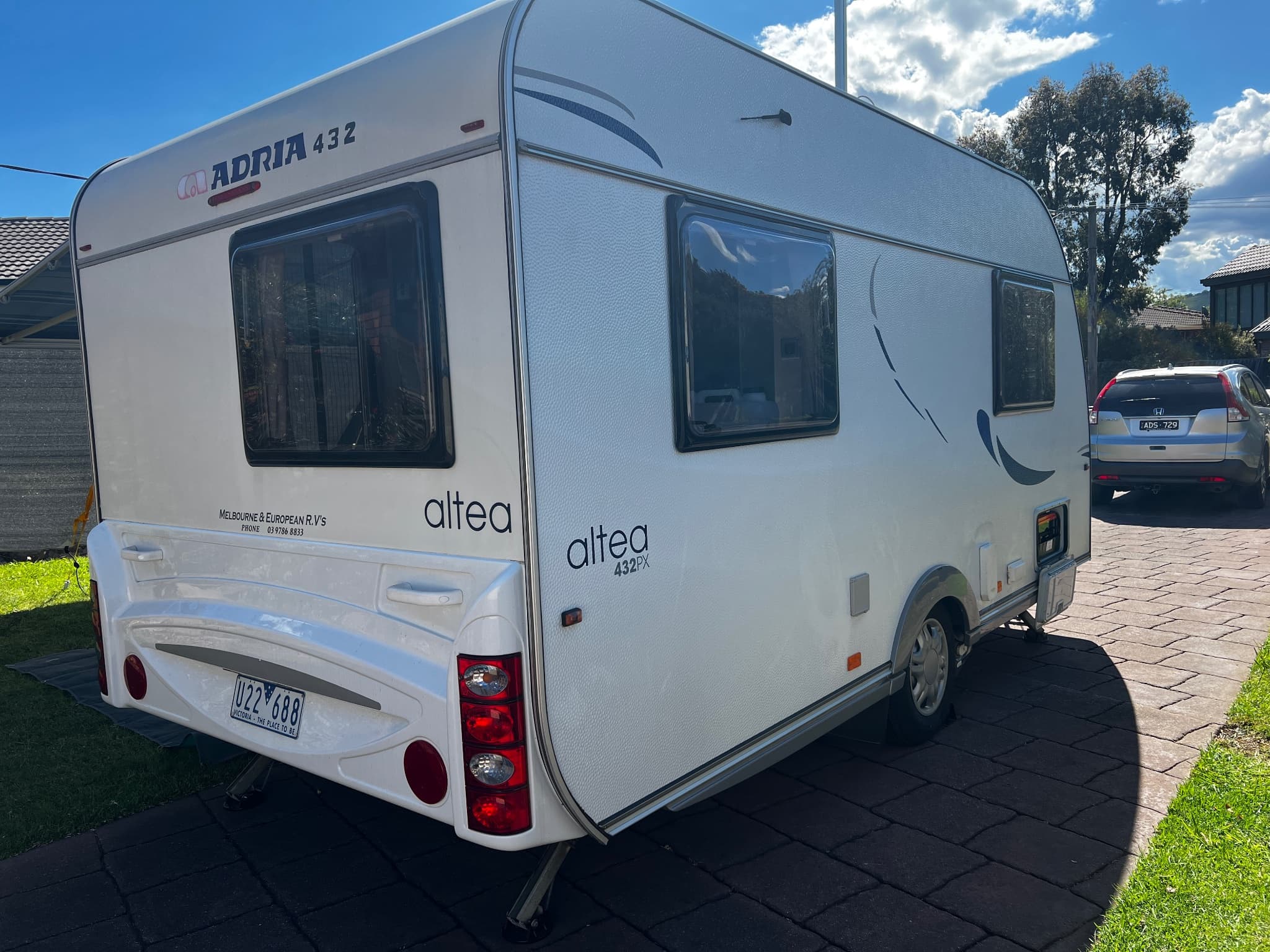 2011 Adria Altea 432px — photo 2