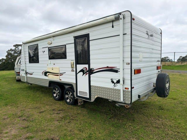 2013 Golden Eagle Caravans Classic 19. 6" — photo 2