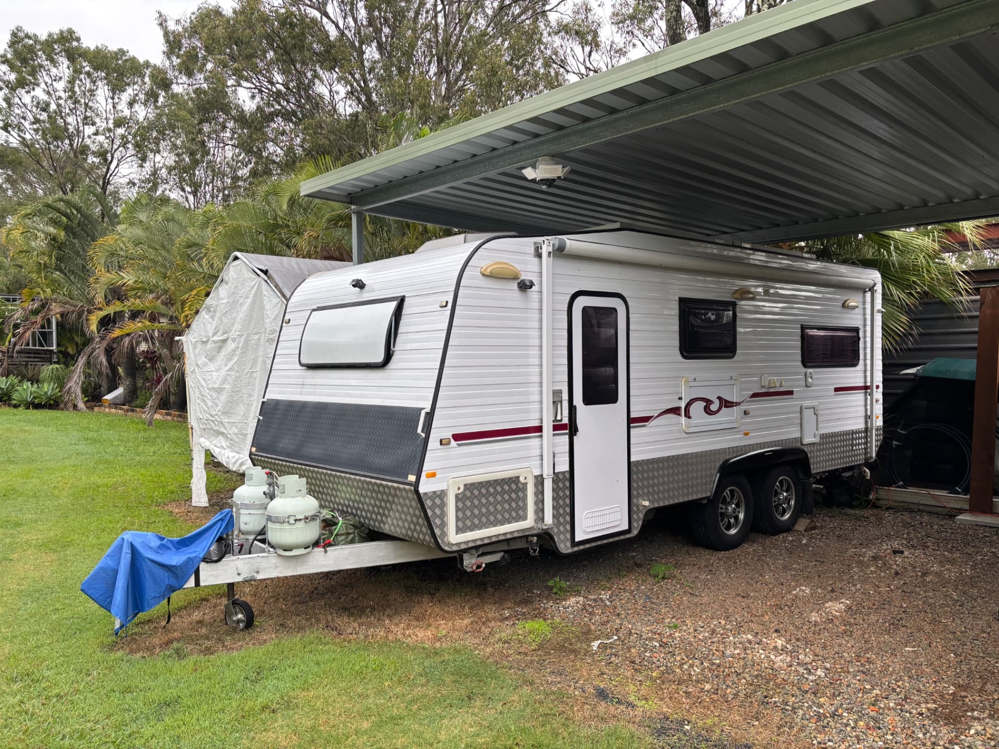 2011 JB Caravans STAR