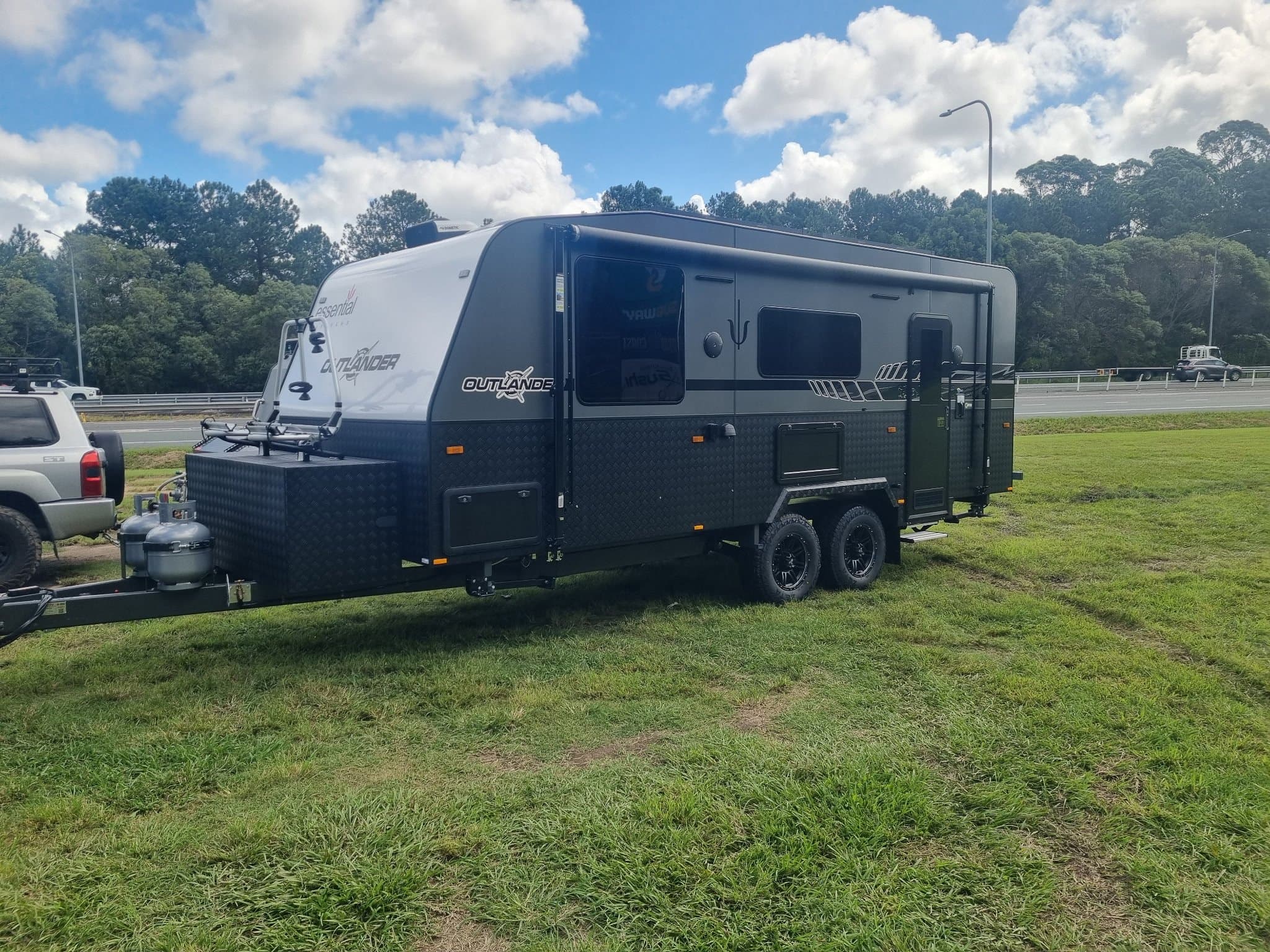 2025 Essential Caravans Outlander Off Road V5-2 20'6"