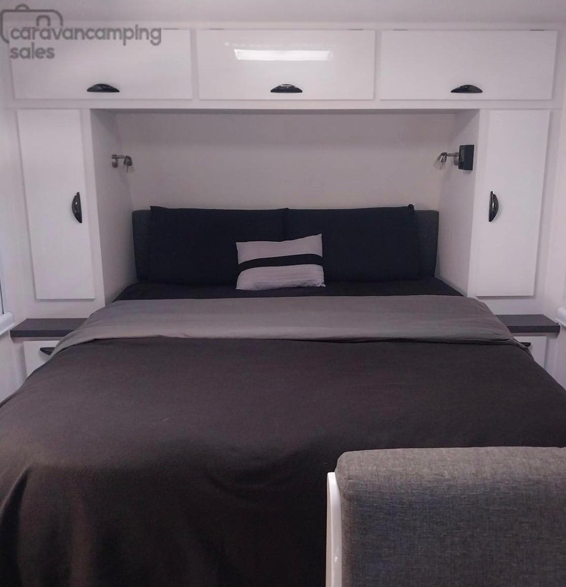 2019 Sunland Caravans Blue Heeler 19'6 — photo 2