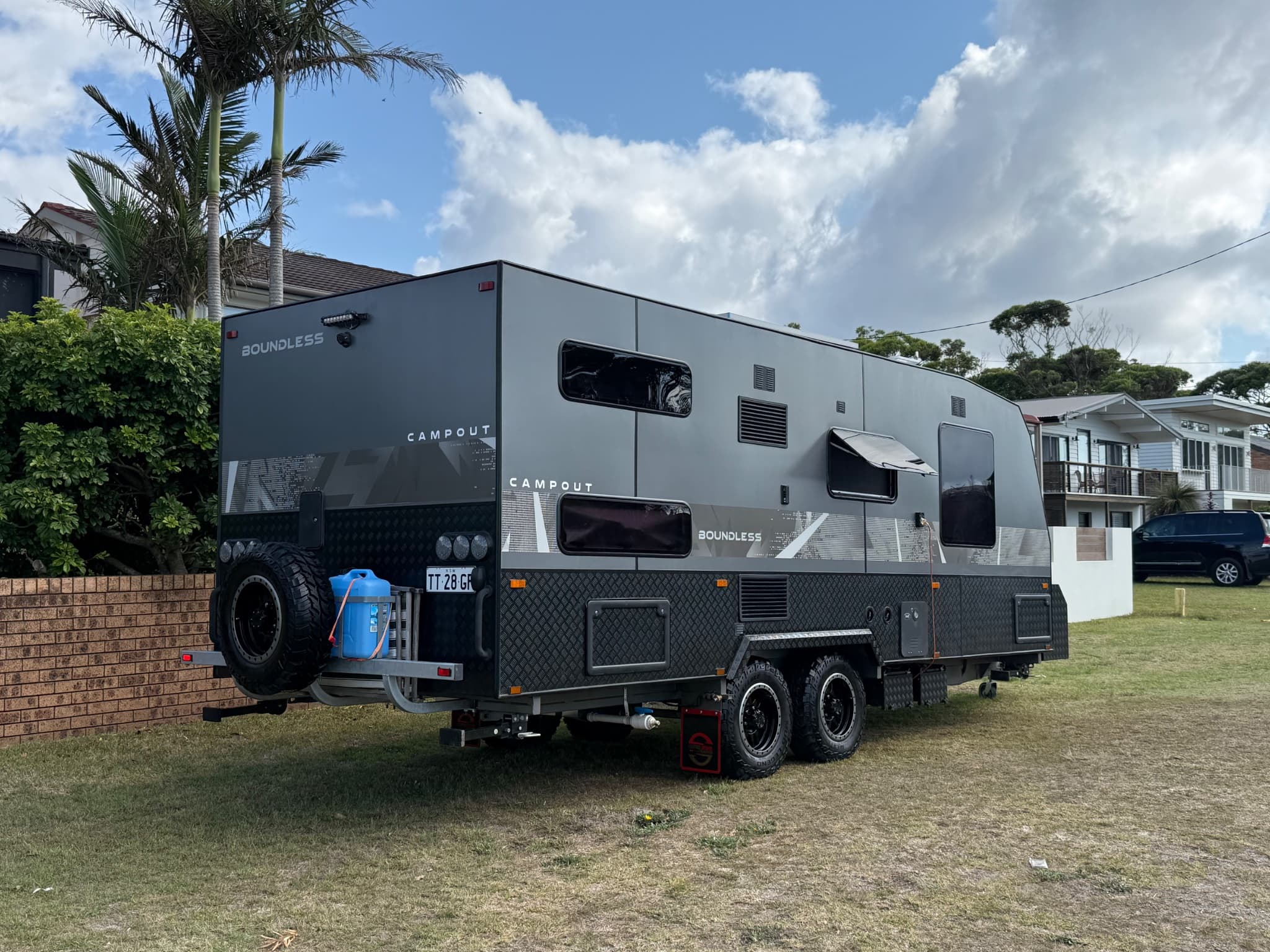 2024 Boundless Caravans Campout 216 XLT — photo 2