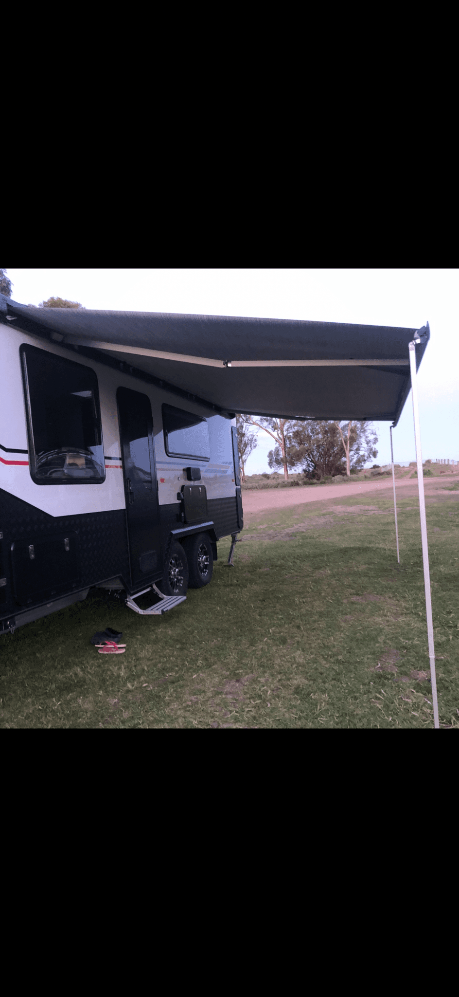 2021 Catavan & Co Iris 20.6 Touring Van — photo 2