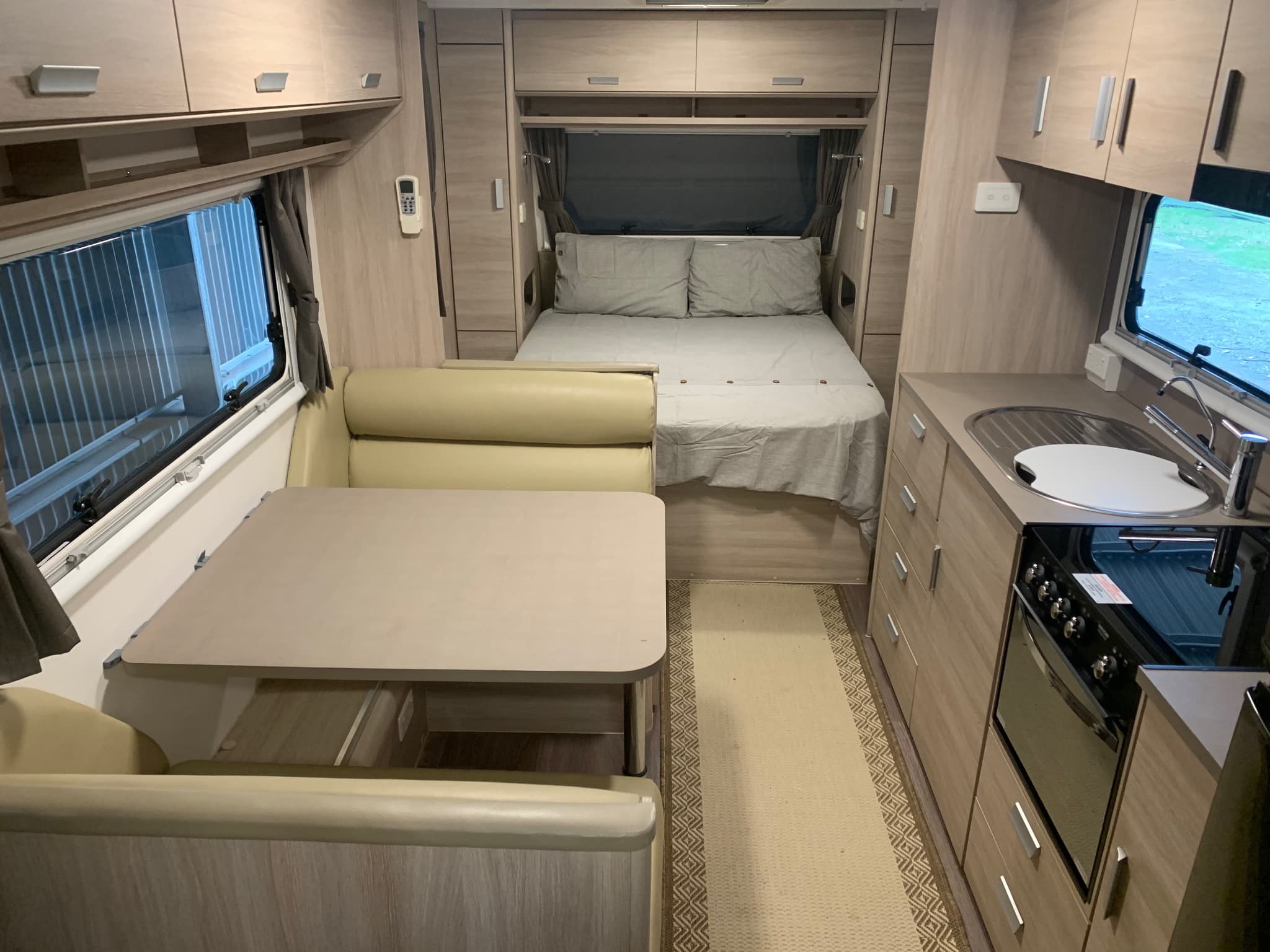 2015 Jayco Starcraft 19.61-2 — photo 2