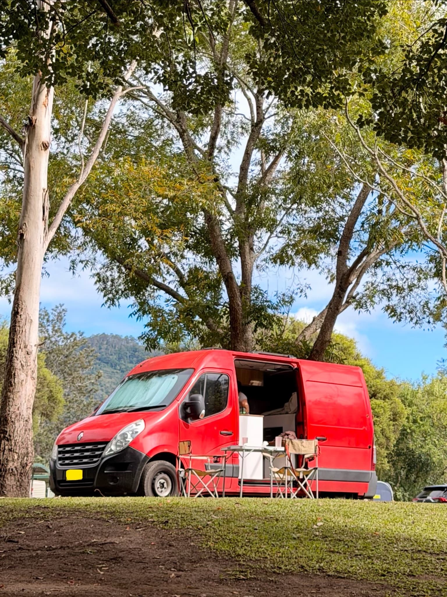 2014 Renault Master MWB - Campervan Conversion
