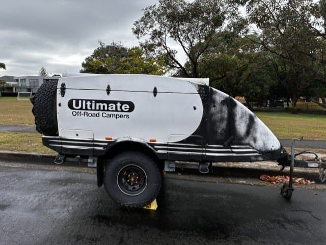 2004 Ultimate Campers Odyssey