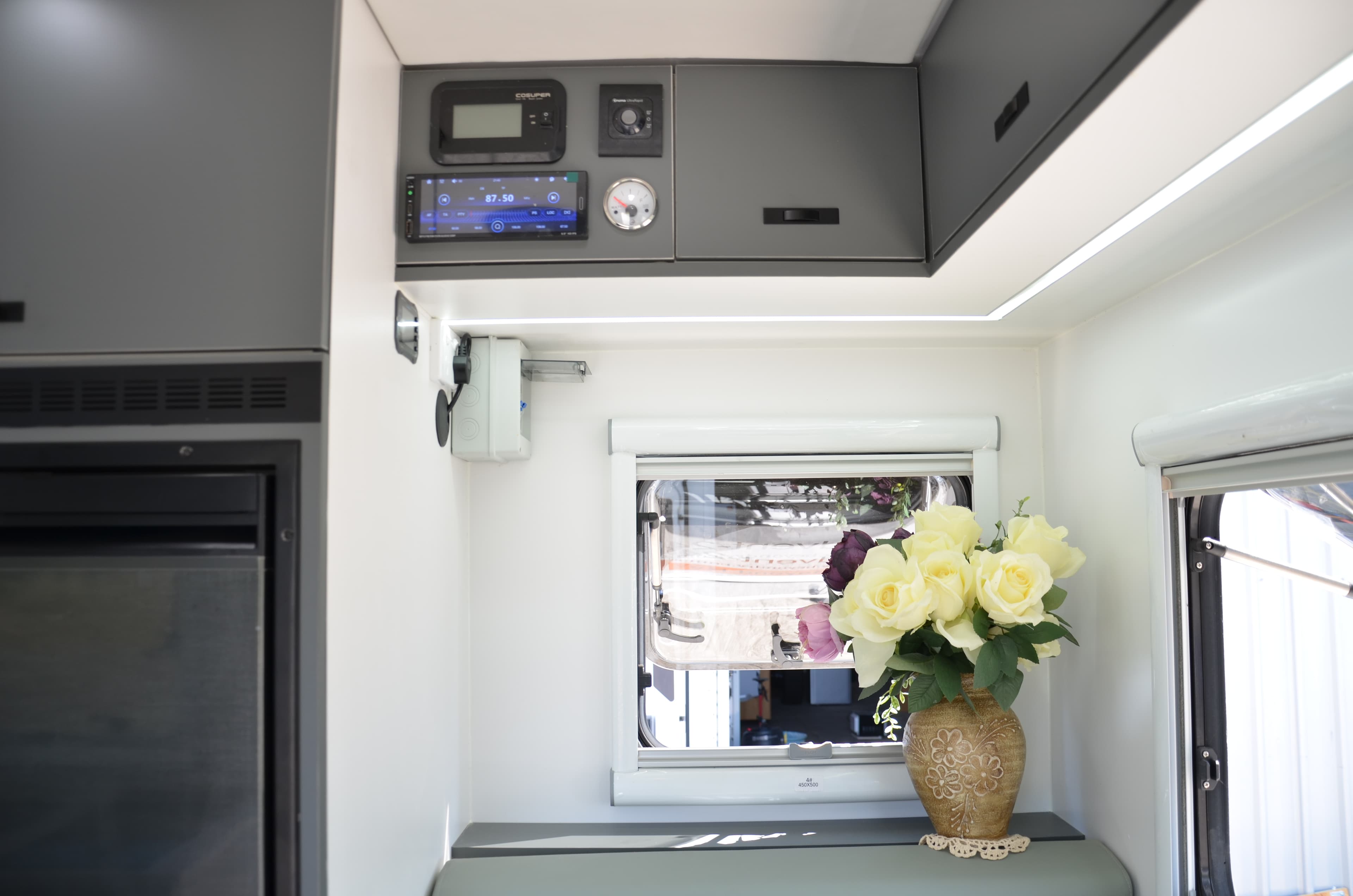 2025 Beyond RV Advent 2450 — photo 3