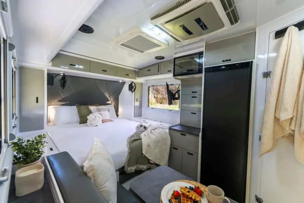2025 Austrack Campers Gibb 14 Hybrid Offroad Caravan — photo 2