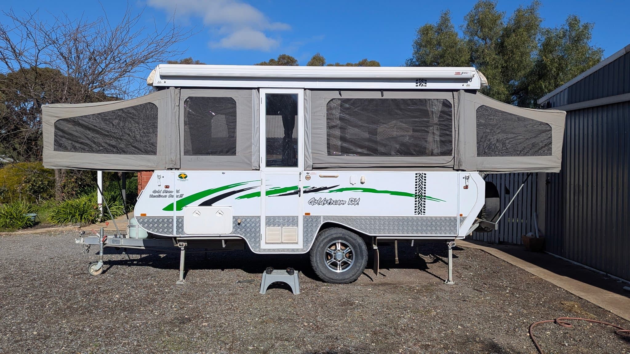2013 Goldstream RV Gold Storm RL Vacationer Series III