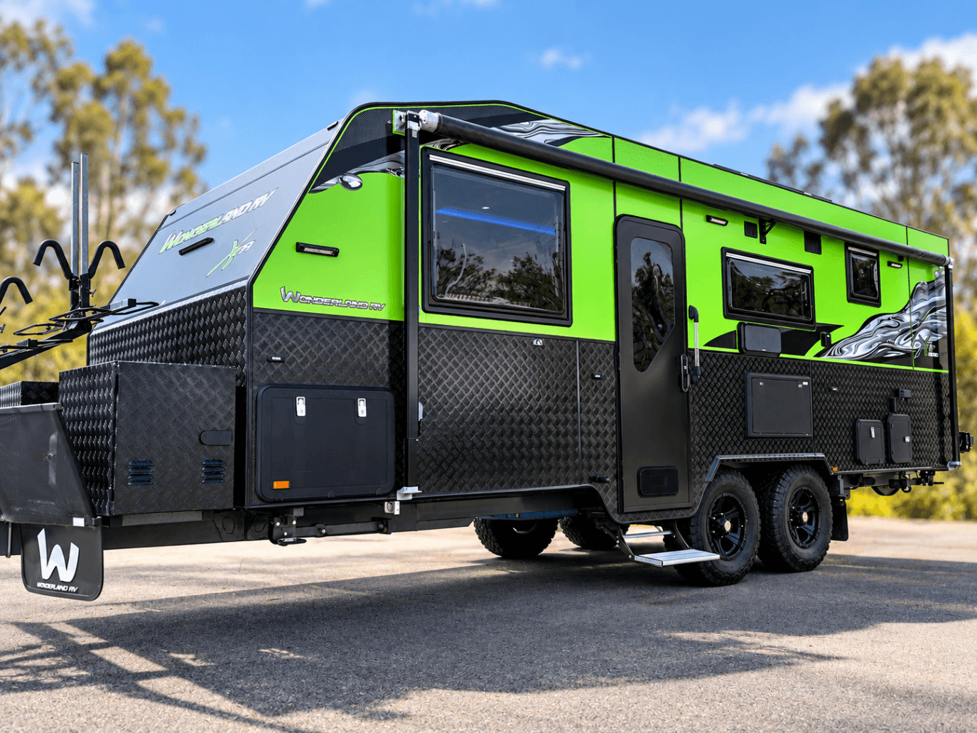 2021 Wonderland RV XTR - XT2200 (Family)