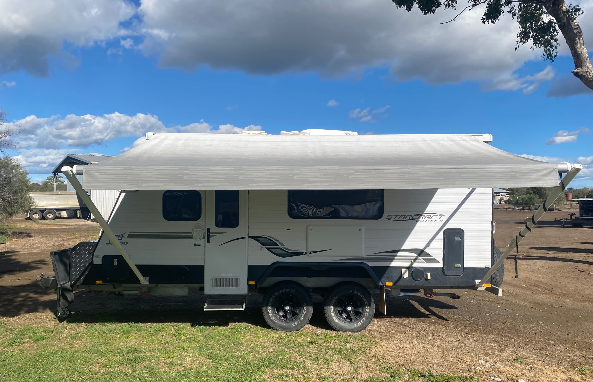 2017 Jayco Starcraft Outback 17.58-1 — photo 2