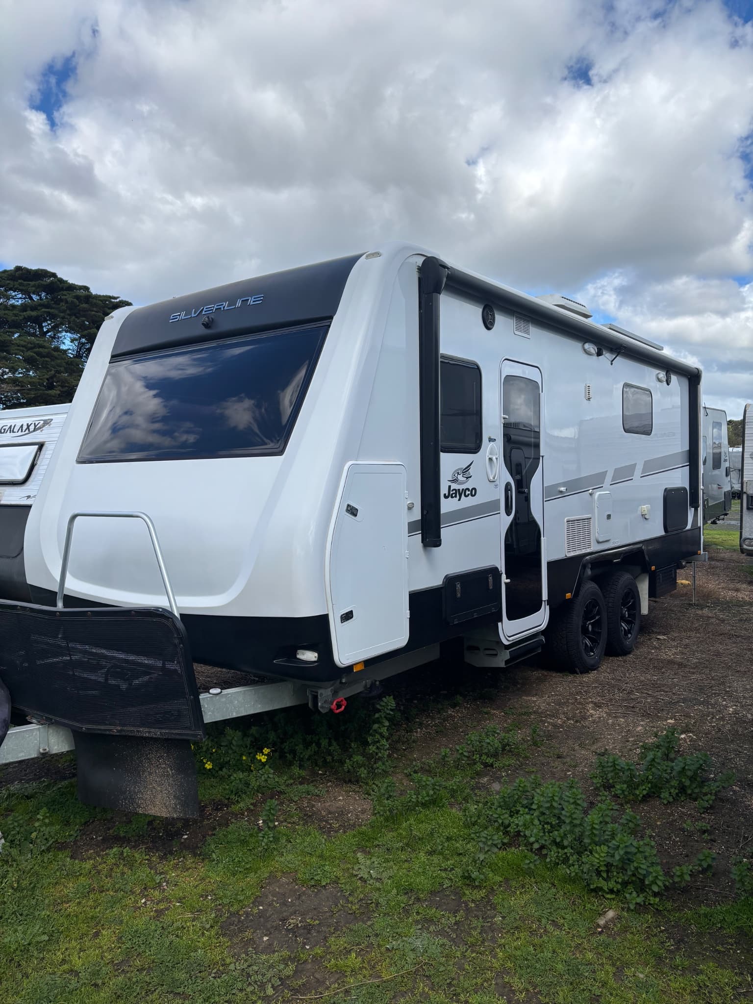 2019 Jayco Silverline 21.65-4 Outback